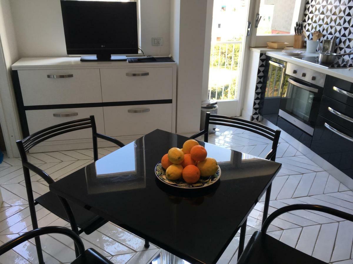 Appartement Lory House Sorrente Extérieur photo